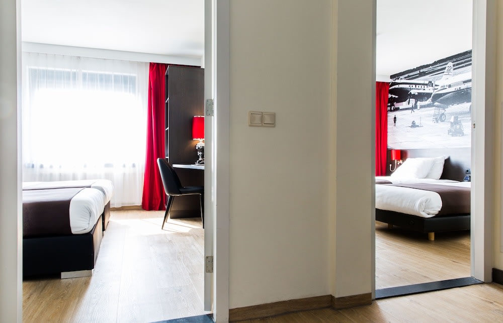 Best Western Plus Amsterdam Airport Hotel 5