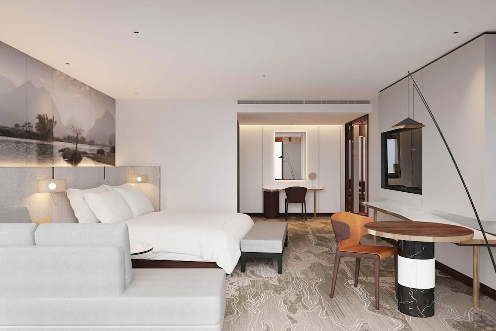 Crowne Plaza VINH YEN CITY CENTRE by IHG 2