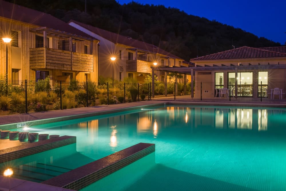 Vacancéole - Résidence Le Clos du Rocher 1