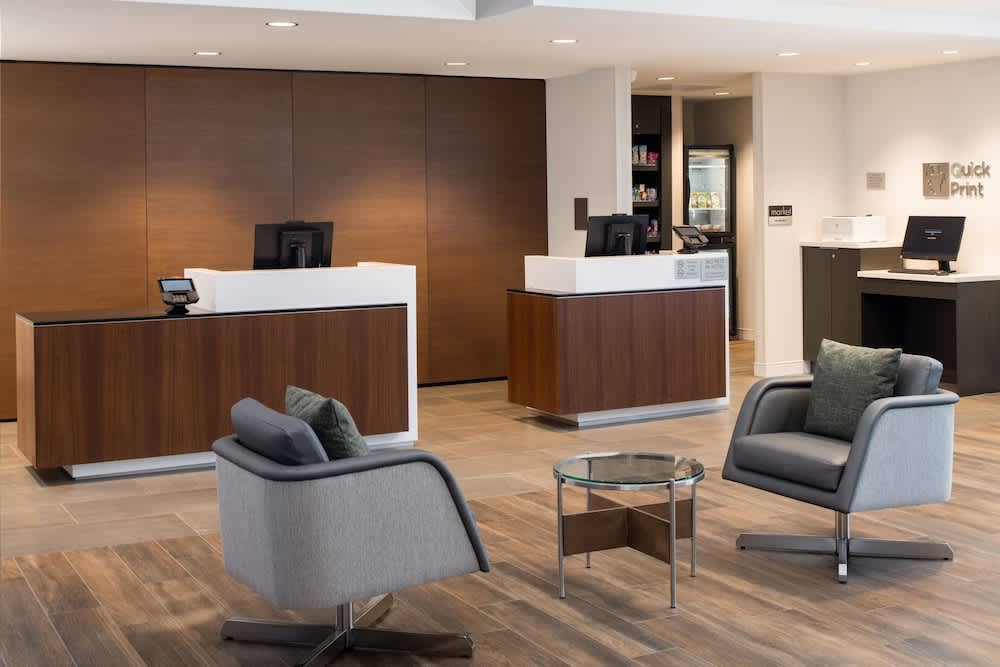 Courtyard by Marriott Santa Cruz 2