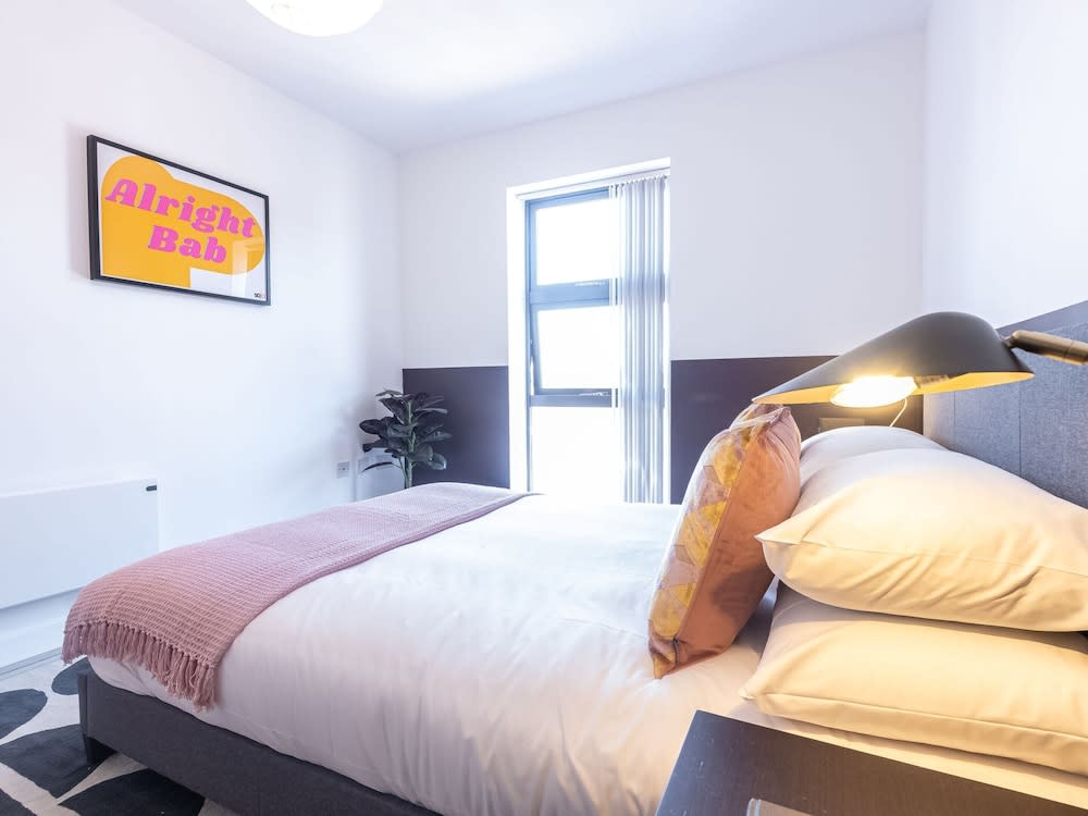 Victoria Square Two-bed Accommodation by Belvilla 2
