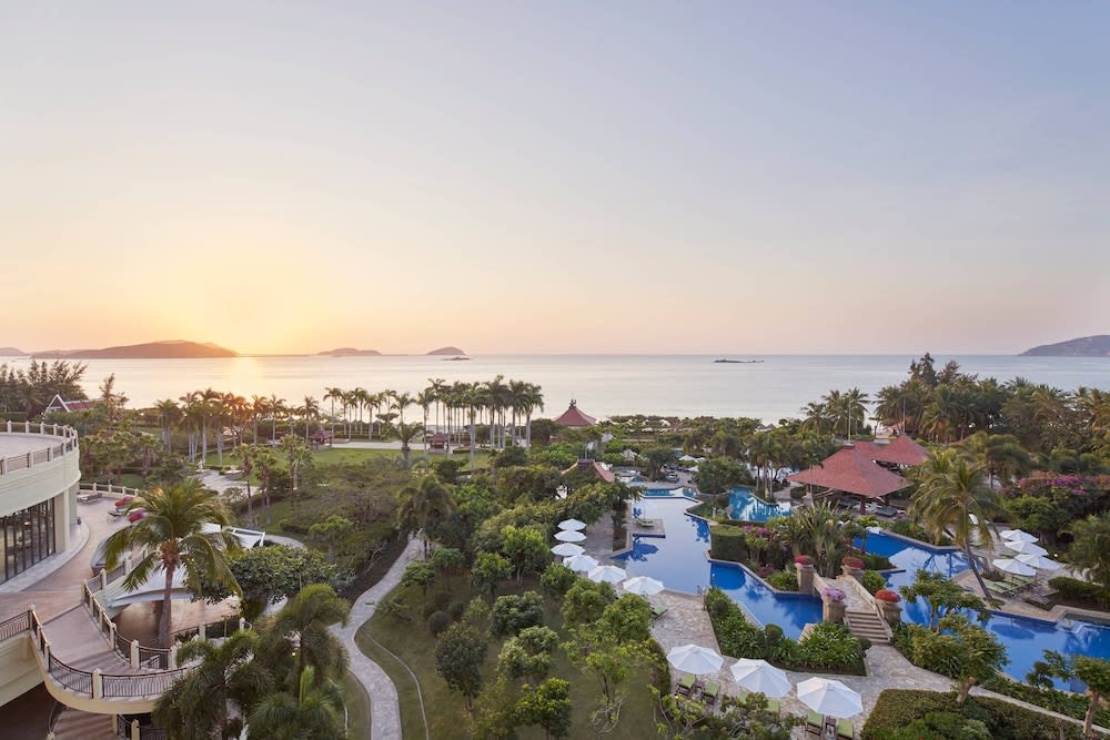 Sanya Marriott Yalong Bay Resort & Spa 1