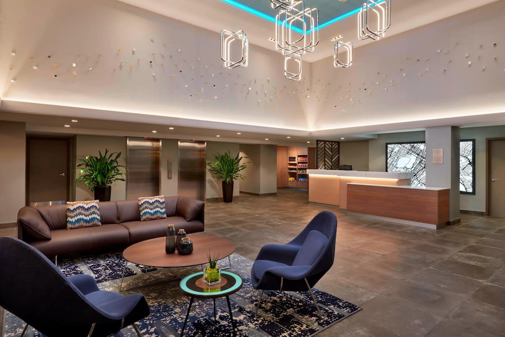 Fairfield Inn by Marriott Montreal Downtown 2
