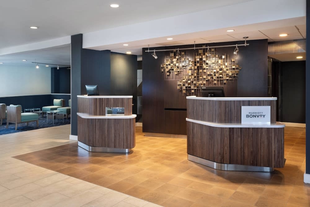 Courtyard by Marriott West Palm Beach 2