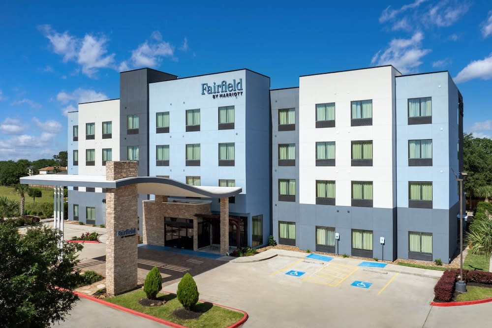Fairfield Inn & Suites by Marriott Houston Pasadena 1