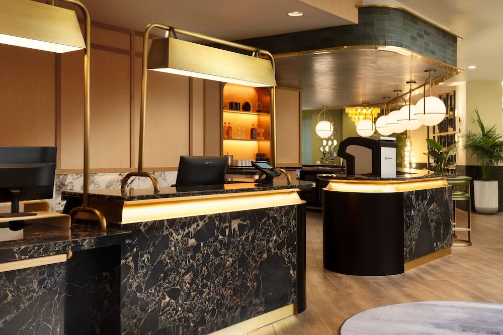 Burton House, Beverly Hills, A Tribute Portfolio Hotel 2