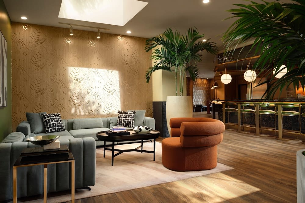 Burton House, Beverly Hills, A Tribute Portfolio Hotel 2