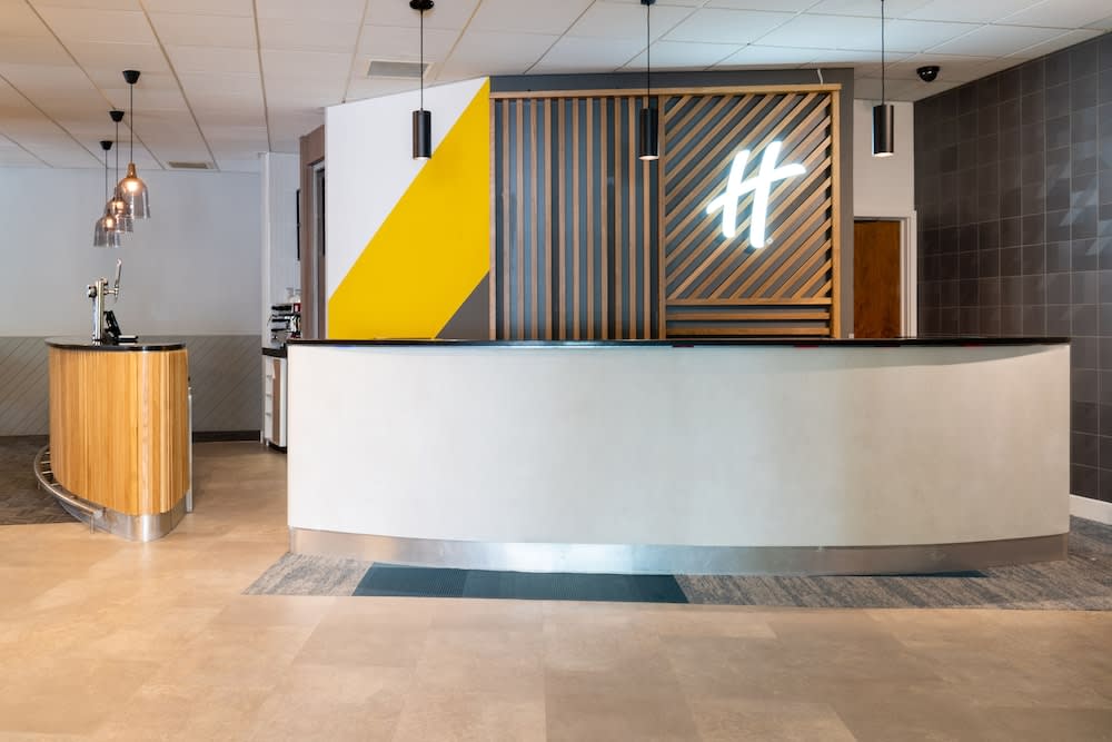 Holiday Inn BOURNEMOUTH by IHG 2