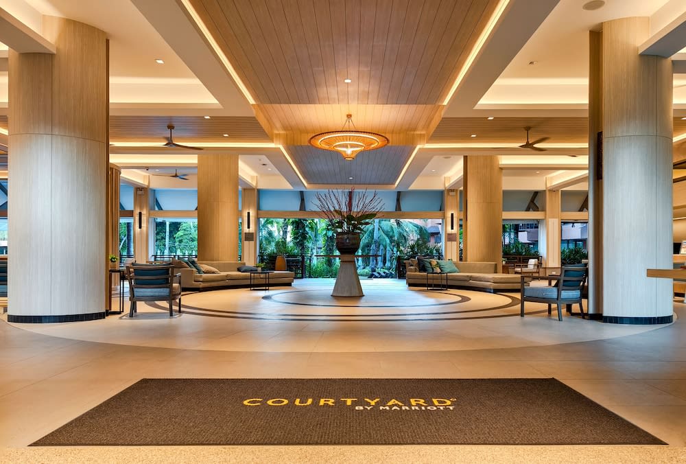 Courtyard by Marriott Phuket, Patong Beach Resort 4