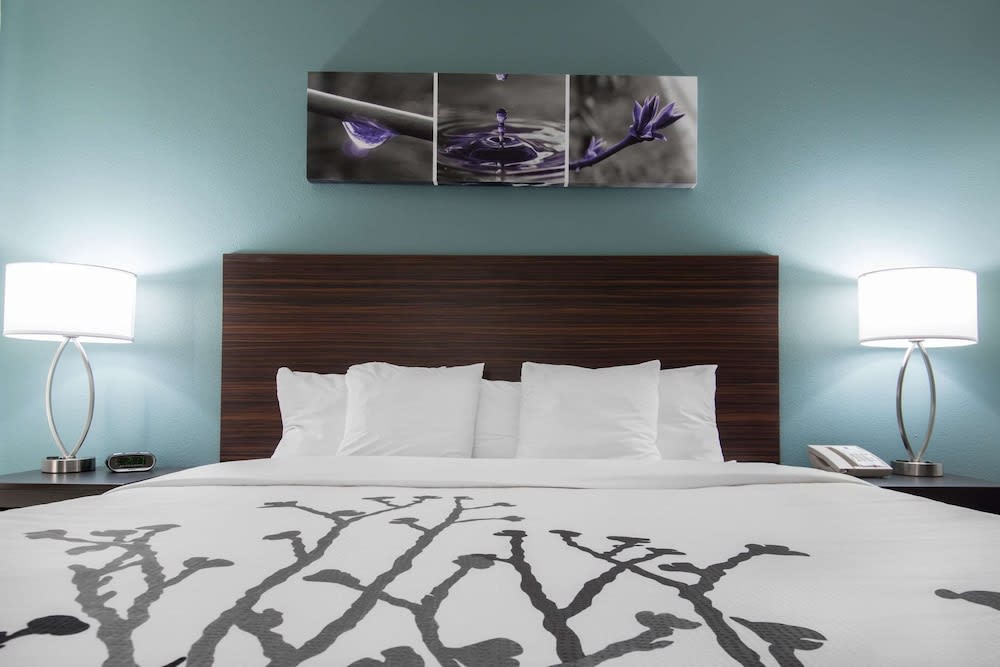 Sleep Inn & Suites Washington near Peoria 1