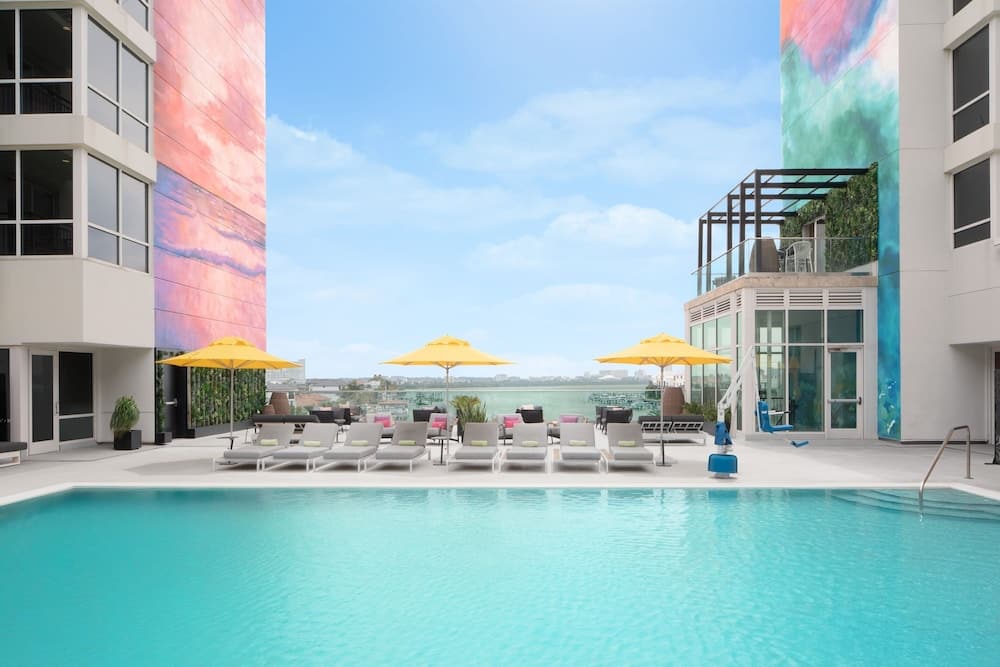 SpringHill Suites by Marriott Clearwater Beach 1
