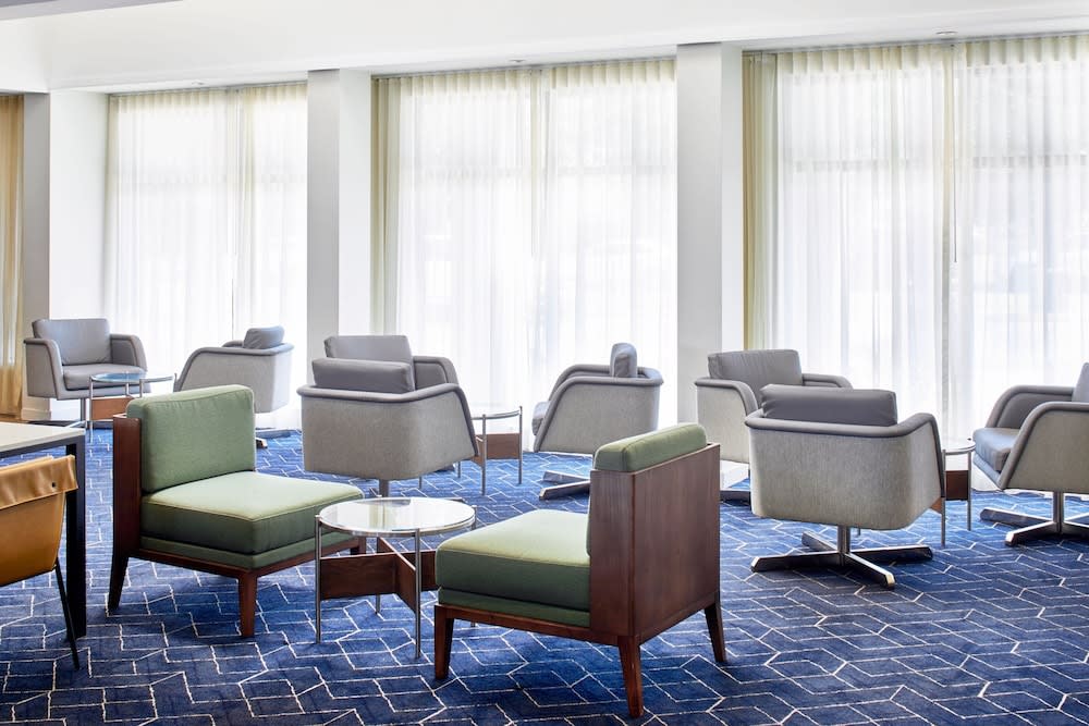 Courtyard by Marriott Memphis Airport 3