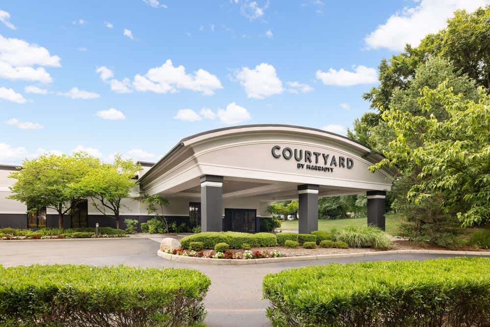 Courtyard by Marriott Montvale 1