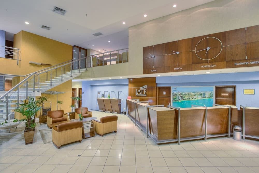 Iate Plaza Hotel 2