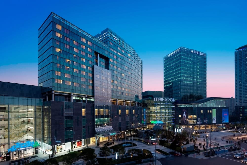 Courtyard By Marriott Seoul Times Square 1