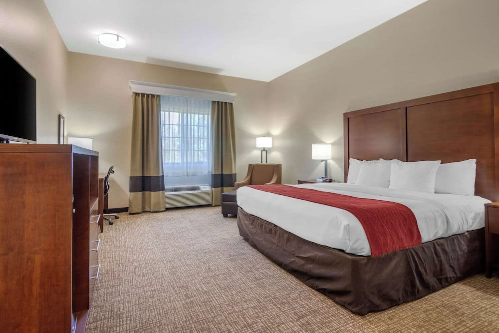 Comfort Inn & Suites Glenpool 4