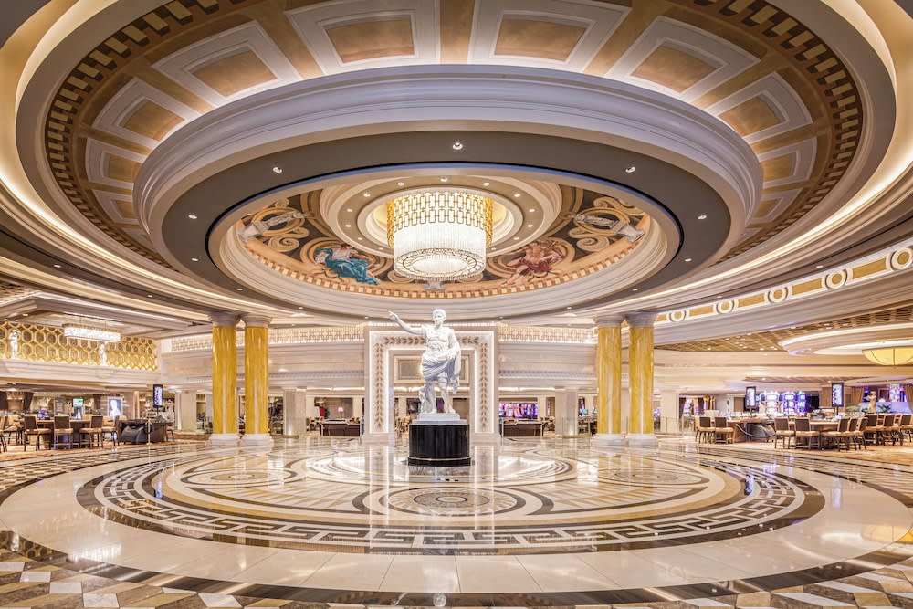 Caesars Palace Hotel & Casino 3