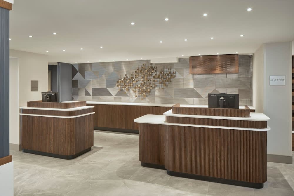 Courtyard by Marriott Regina Downtown 2