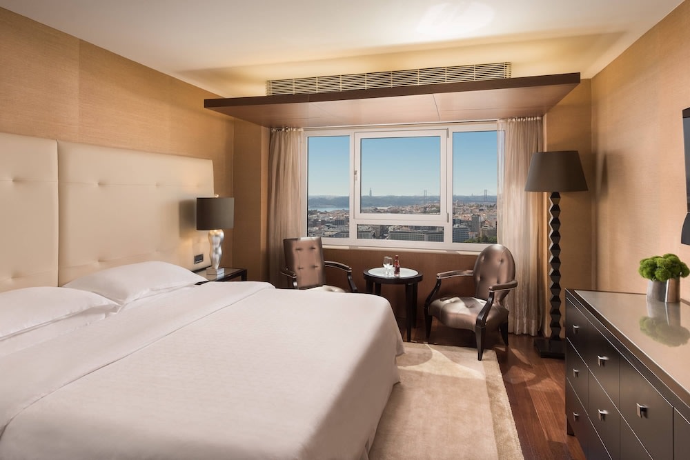 Sheraton Lisboa Hotel & Spa 1