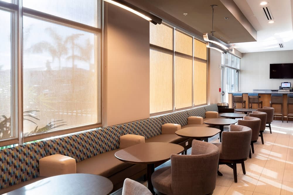 SpringHill Suites by Marriott Cape Canaveral Cocoa Beach 2