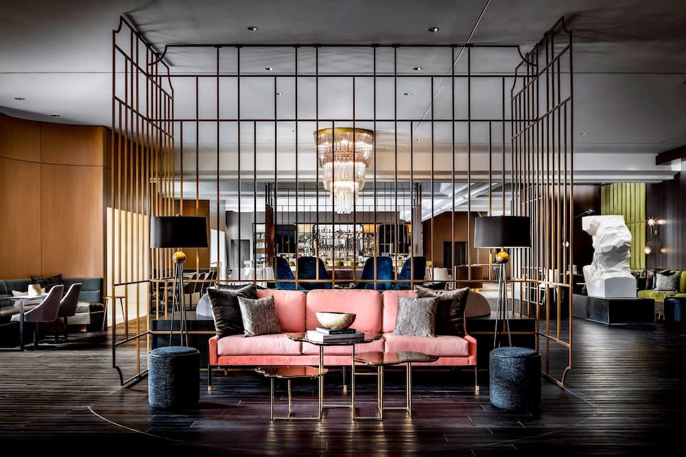 The Gwen, a Luxury Collection Hotel, Michigan Avenue Chicago 1