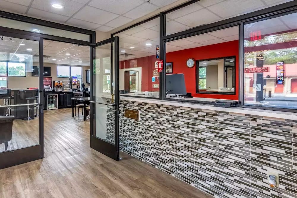 Americas Best Value Inn Opelika 2