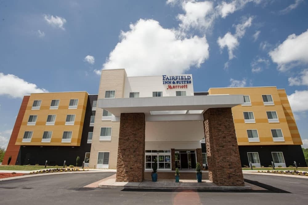 Fairfield Inn & Suites by Marriott Athens I-65 1