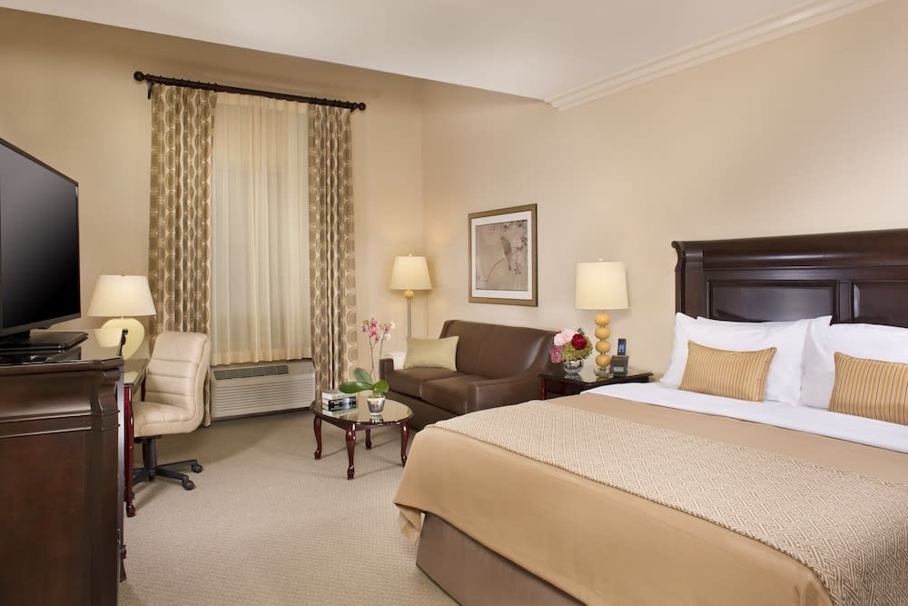 Ayres Hotel Fountain Valley - Huntington Beach 3