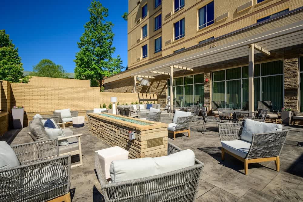 Courtyard by Marriott Raleigh Cary Crossroads 1