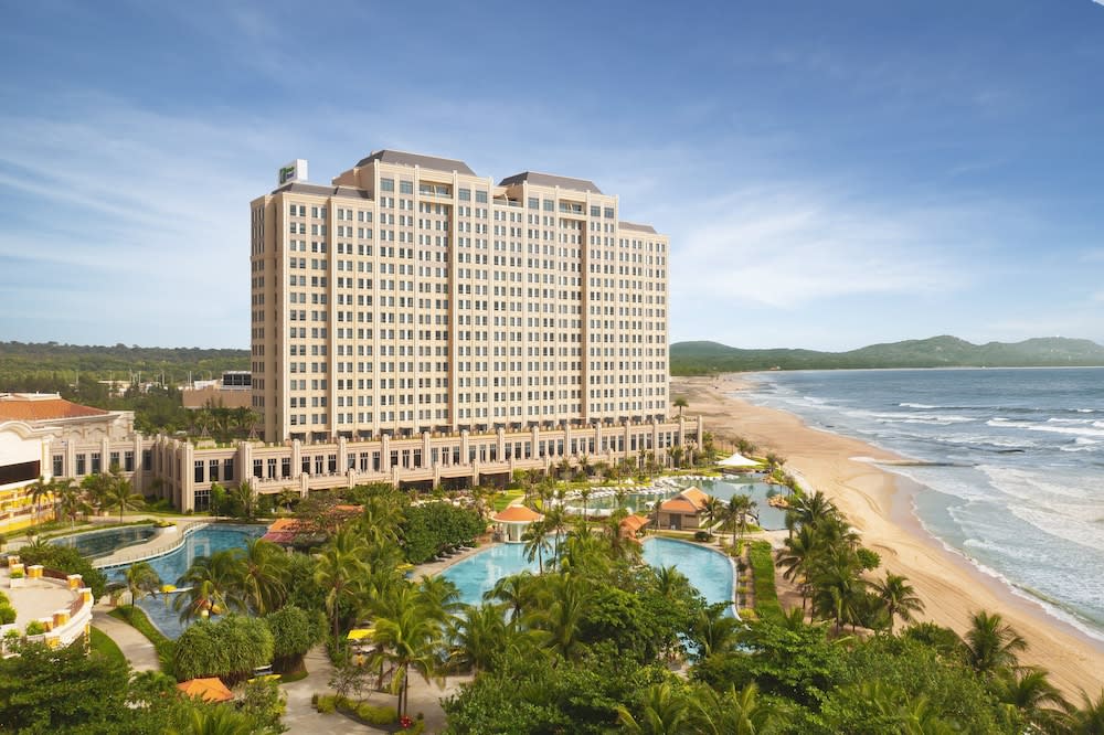 Holiday Inn Resort HO TRAM BEACH by IHG 1