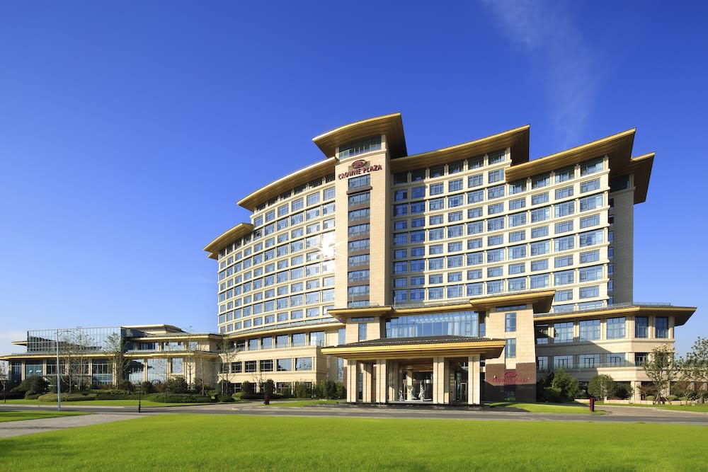 Crowne Plaza YANGZHOU by IHG 1