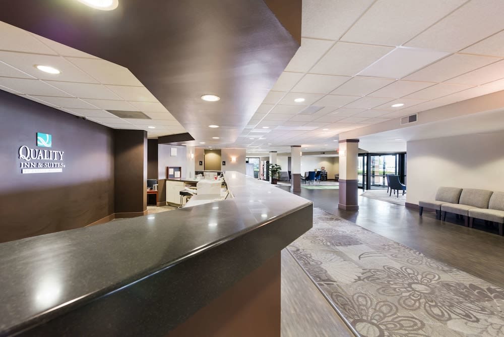Quality Inn Bradley- Bourbonnais 2