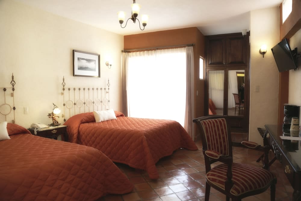 El Meson de los Poetas 5