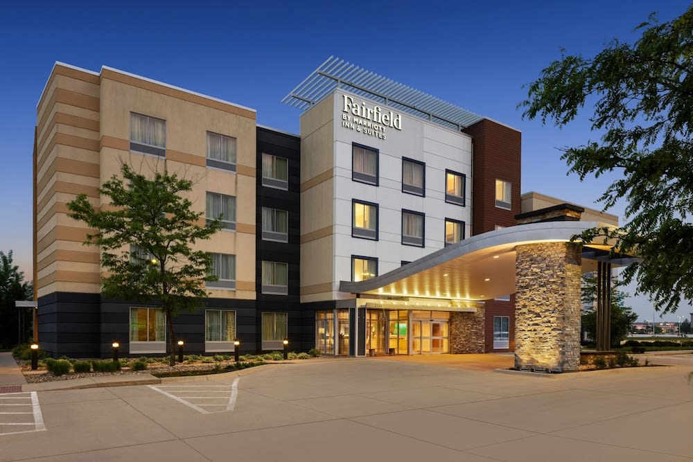 Fairfield Inn & Suites by Marriott Waterloo Cedar Falls 1