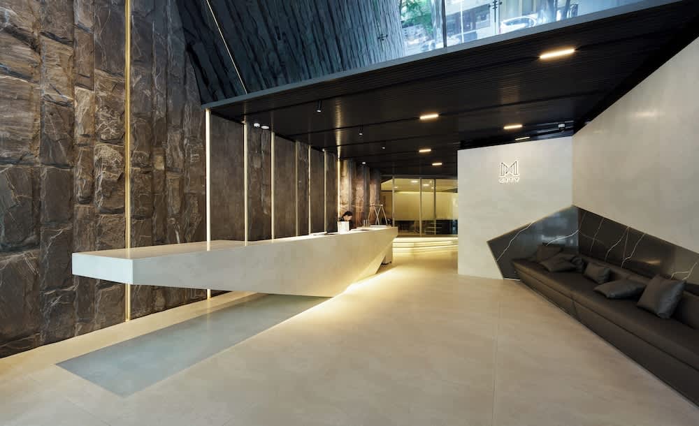 M City Hotel Saigon 2