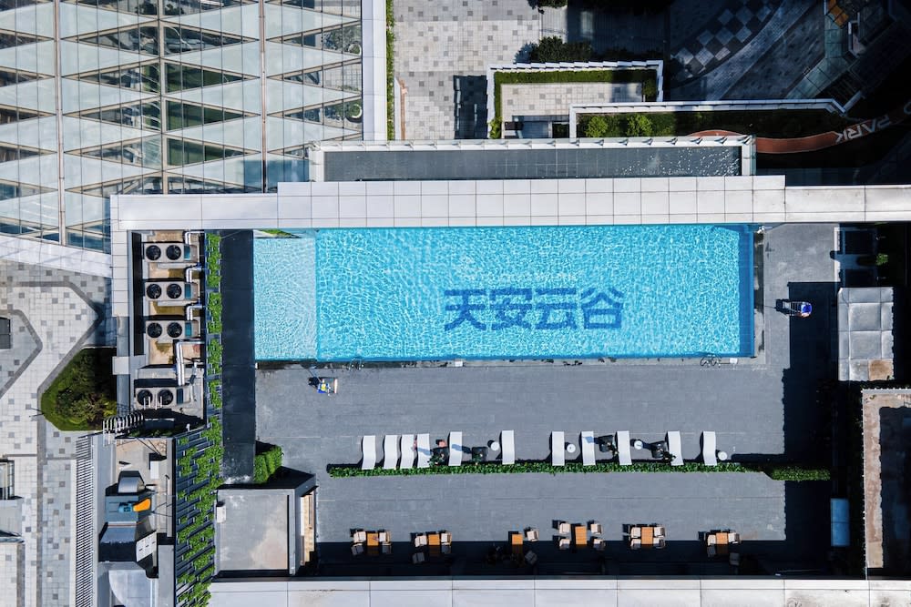 EVEN Hotels Shenzhen Guangming Cloud Park by IHG 1