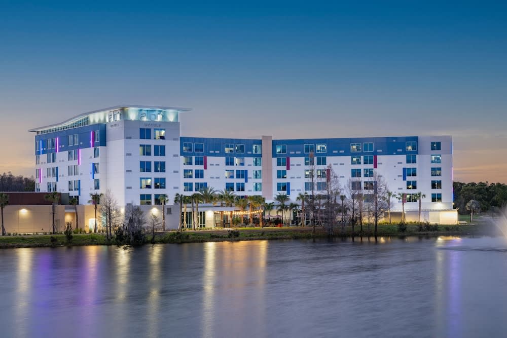 Aloft by Marriott Orlando Lake Nona 1