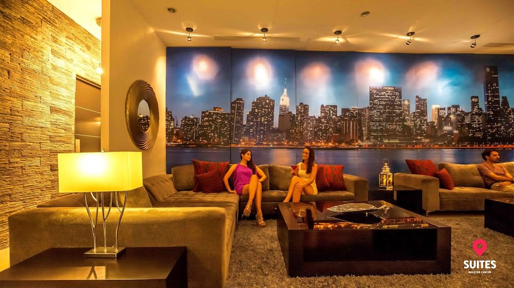 Suites Malecon Cancun 3
