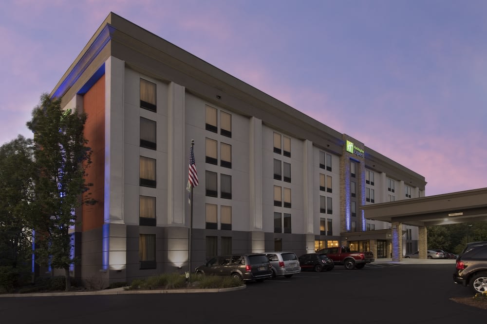 Holiday Inn Express ANDOVER NORTH-LAWRENCE by IHG 1