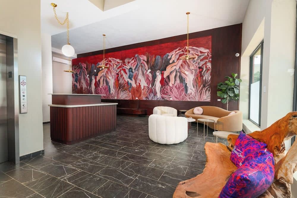The Oliver Hotel 2