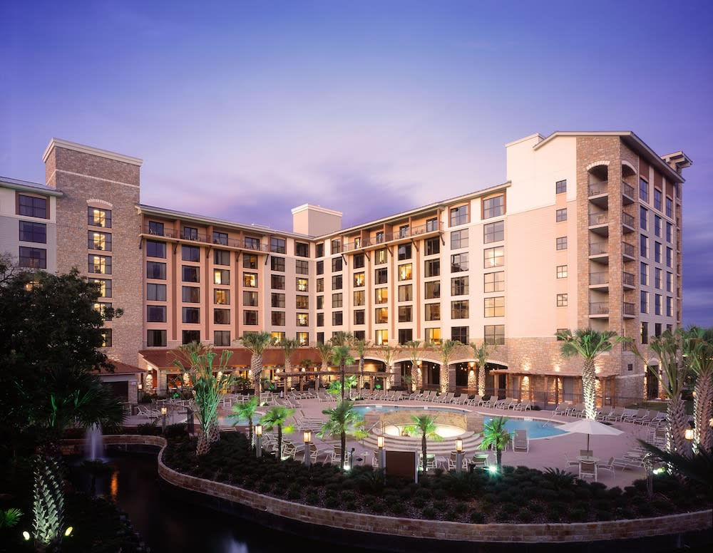Horseshoe Bay Resort 1