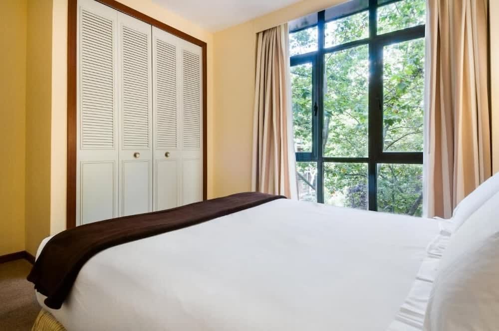 Espahotel Plaza Basílica 4