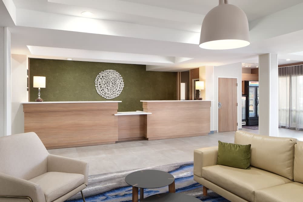 Fairfield Inn and Suites by Marriott Columbia 1