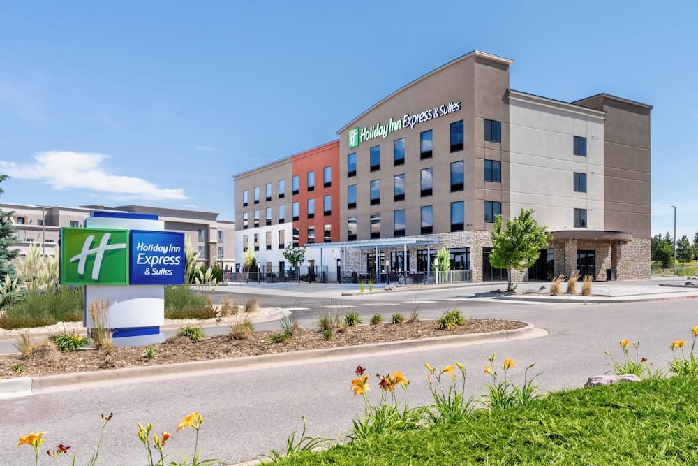 Holiday Inn Express & Suites - Colorado Springs AFA Northgate by IHG 1