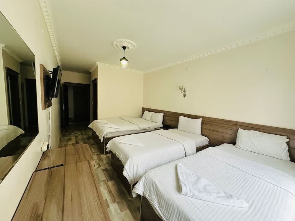Toprak Hotel 2