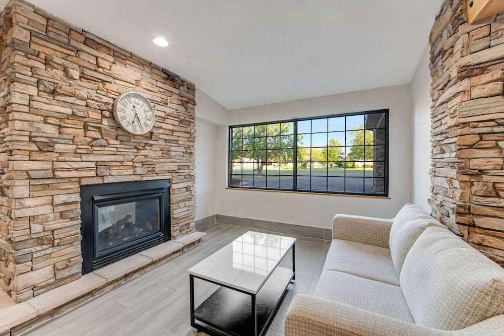 Comfort Inn & Suites Weston - Wausau 5