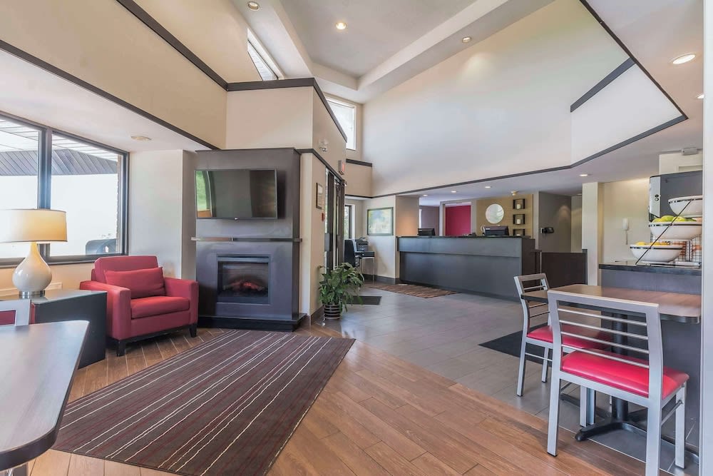 Comfort Inn Cobourg - Port Hope 2