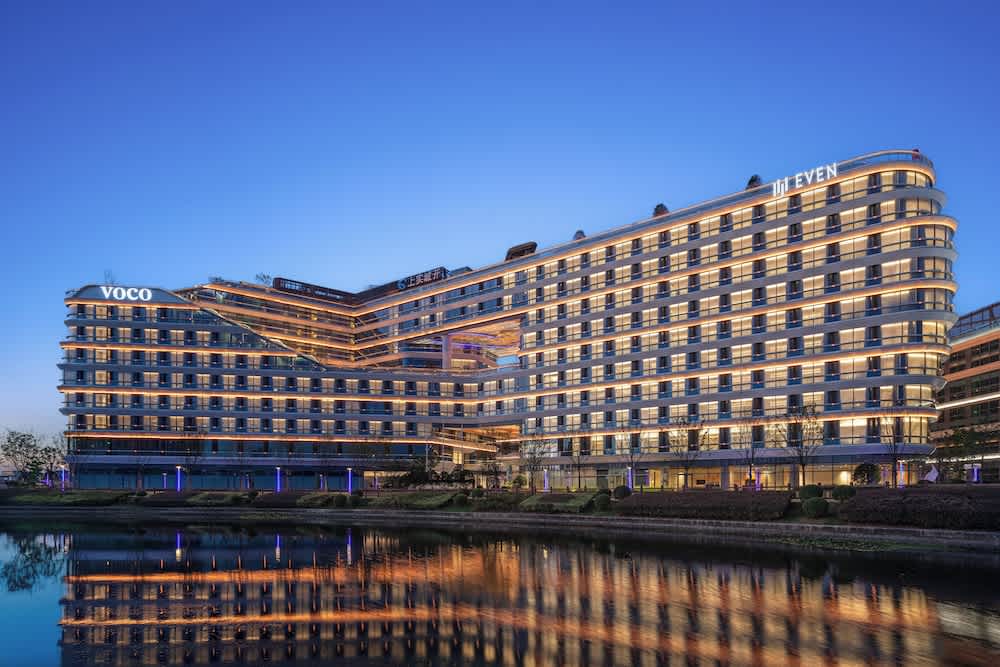 voco Suites Shanghai Hongqiao CBD by IHG 1