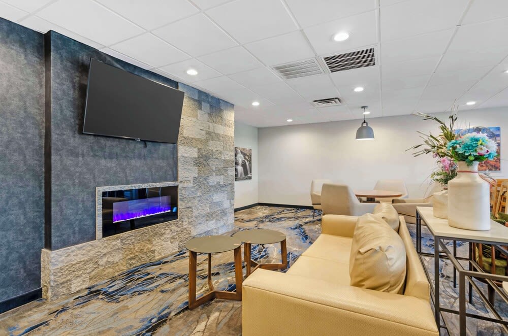 Best Western Plus Beckley Inn 2