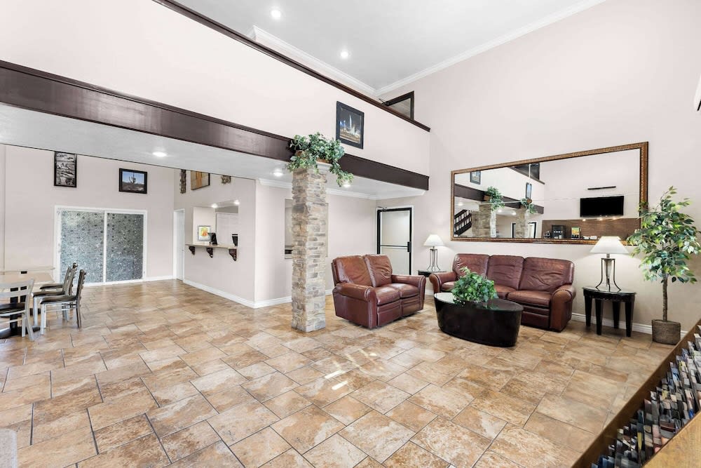 Super 8 by Wyndham Goodyear/Phoenix Area 4